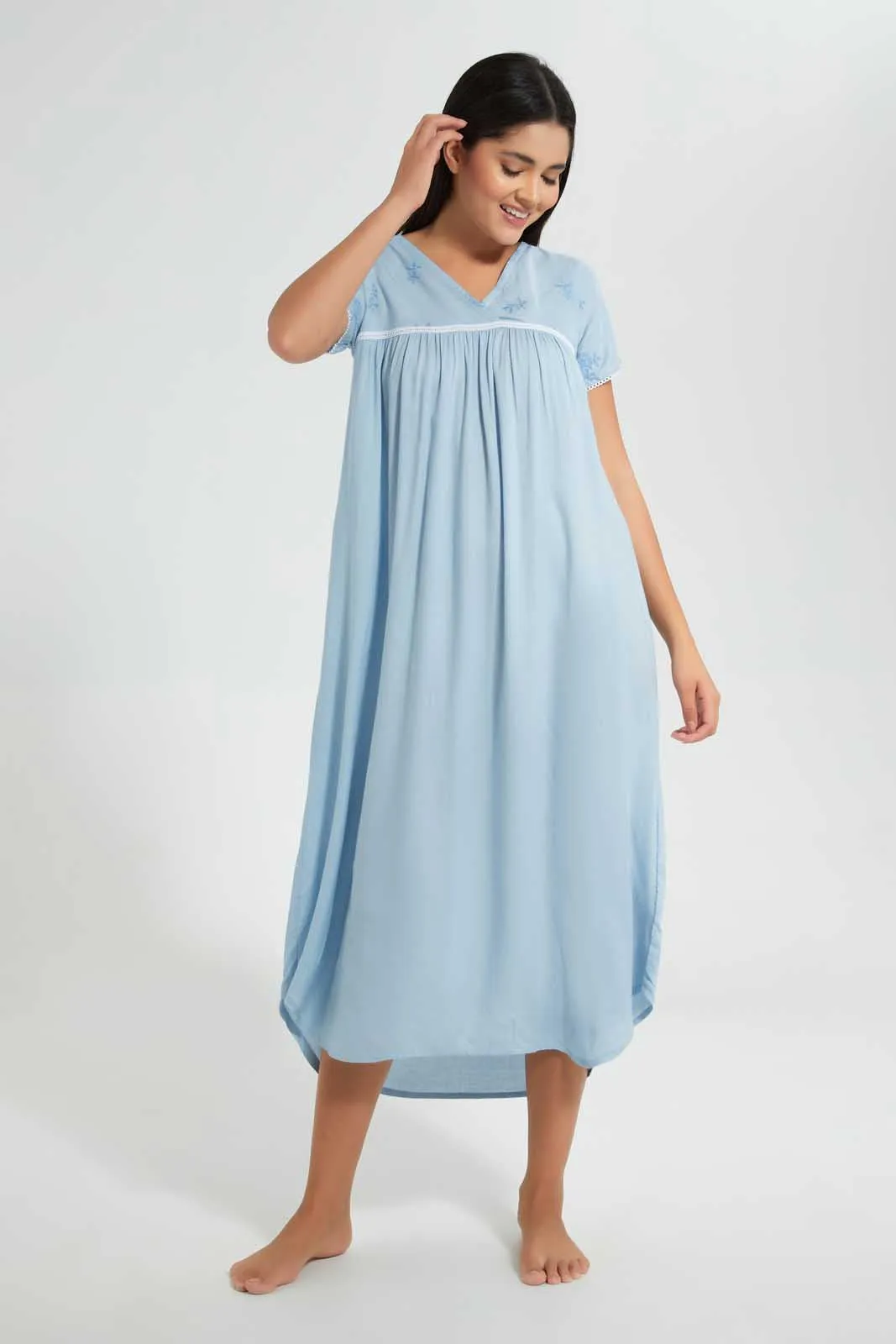 Blue Plain Nightgown With Embroidery