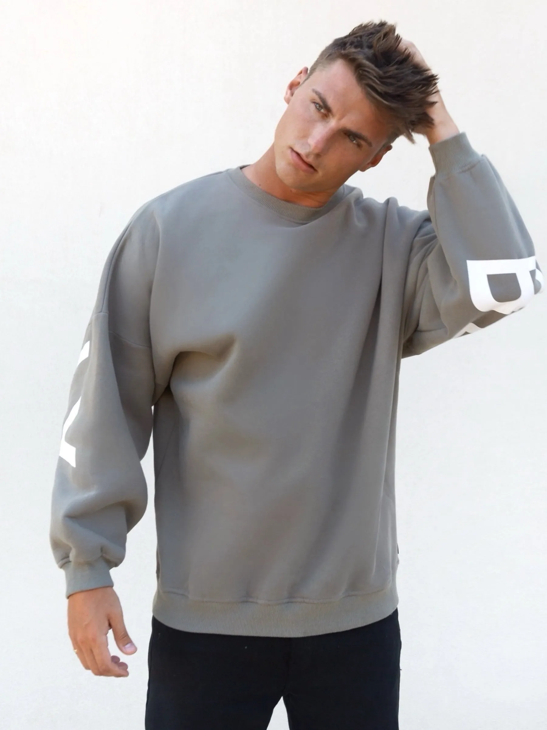 Idris Oversized Sweater - Safari Green