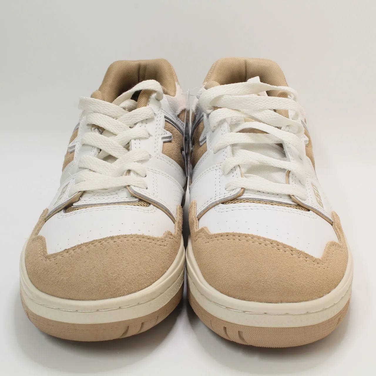 New Balance BB550 White Sand Offwhite Trainers