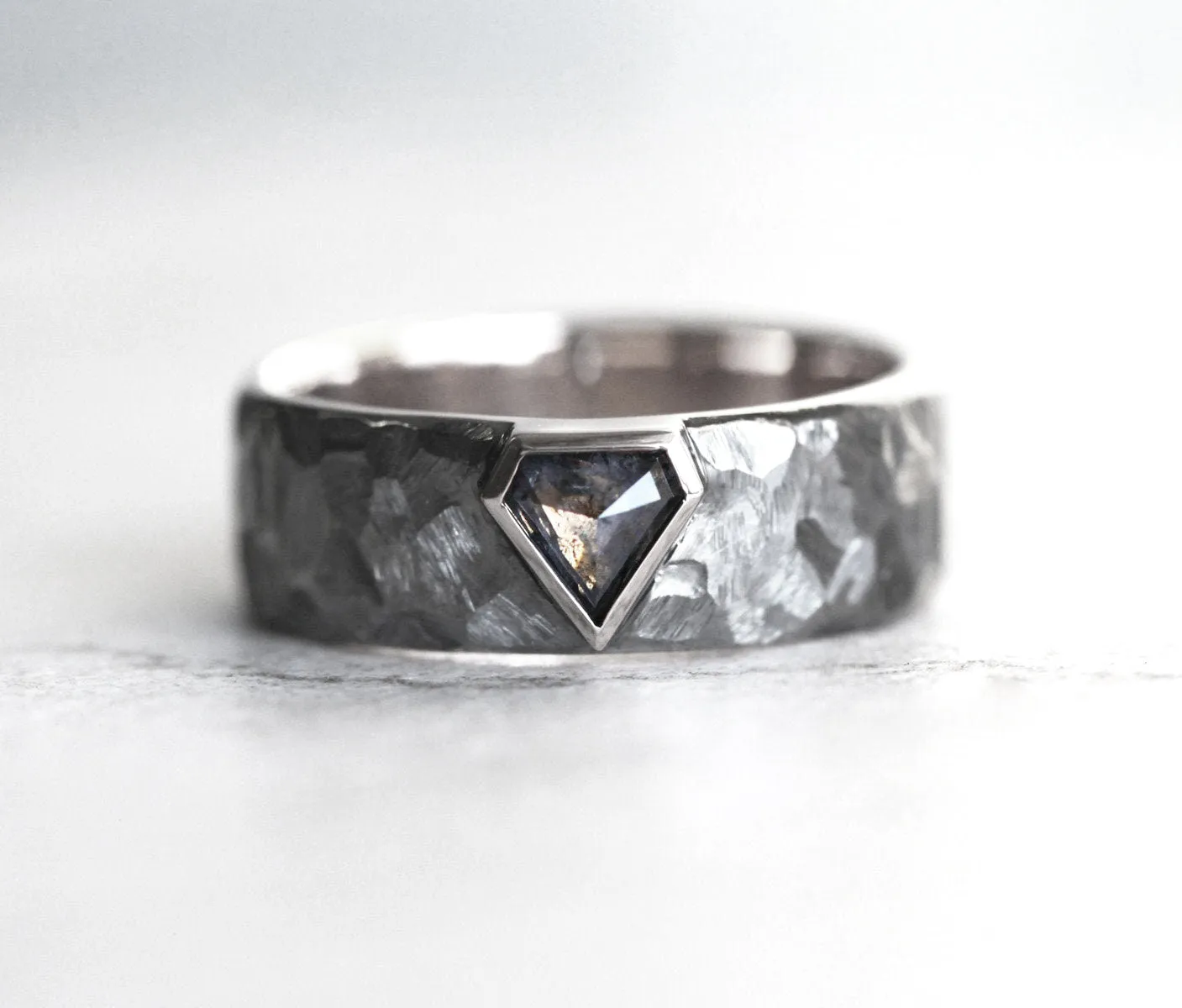 Parker Shield Shape Diamond Hammered Band