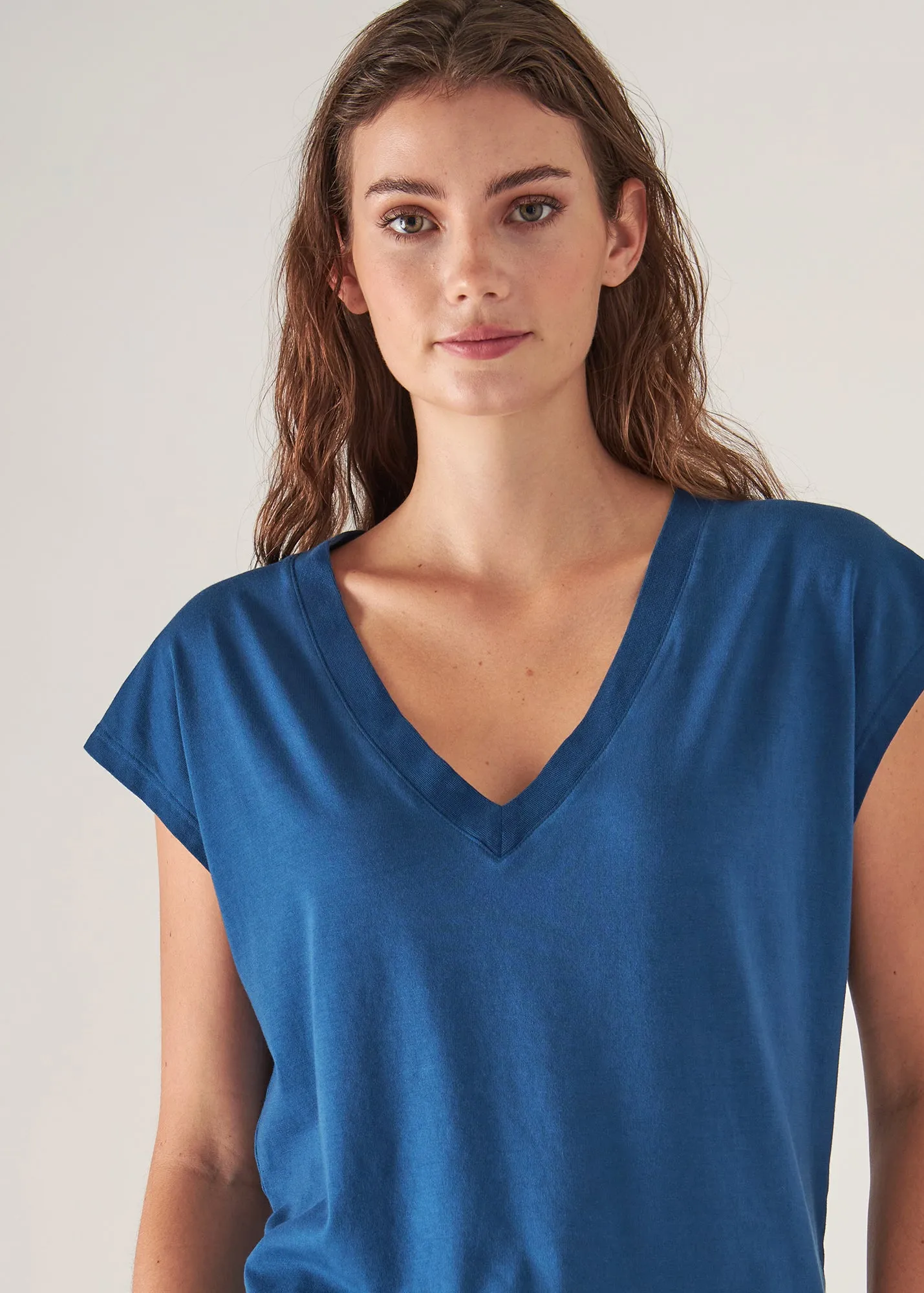 SUBLIME REACTIVE PIMA COTTON STRETCH DOLMAN V-NECK